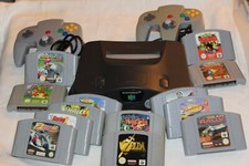 NINTENDO N64 KONSOLE 1/2