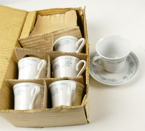 Teetassen mit untertasse - teetassen,