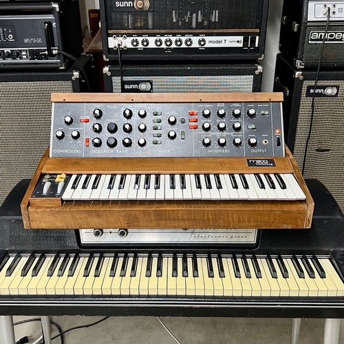 1974 moog minimoog - minimoog, model