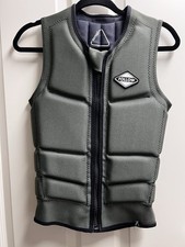 FOLLOW Wakeboard Weste Prallschutzweste Neoprenweste Weste Khaki Gr. XS TOP