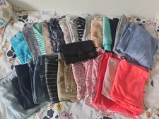 Damen Bekleidungspaket 24 Teile +  Ordnungstasche gewickelt, Größen S-L Konvolut