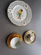 Durchbruch-Teller mit Vogel von Burg Lindau  Porzellan mit Gold, 2 Sammeltassen 