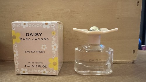 Marc jacobs daisy eau - jacobs, fresh