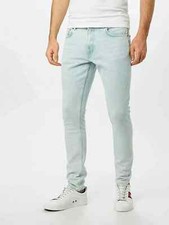 Tommy Hilfiger x Lewis