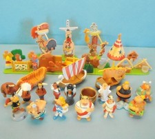 ASTERIX IN AMERIKA Ferrero 1997 = 14 Figuren komplett + 11 x Serienzubehör Ü Ei
