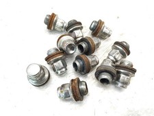 Jaguar XE 2015 2.0D Radmuttern