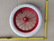 Ein DDR Tretroller Rad