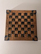 Schachbrett alt handgefertigt