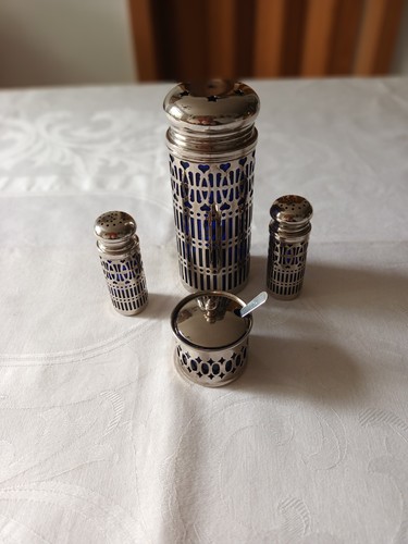 Alte versilberte
