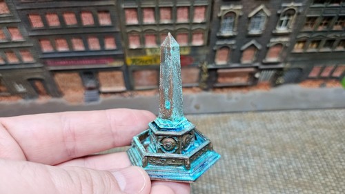 Brunnen obelisk denkmal - 1/87, "obelisk"