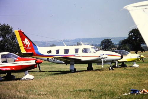 Piper navajo flugzeug - piper,