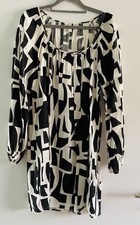 Schwarz-weiße Long-Bluse von