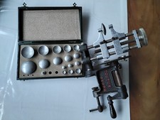 Altes UHRMACHERWERKZEUG