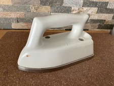 Antikes elektrisches Bügeleisen aus Porzellan, Fa. STOTZ aus Mannheim