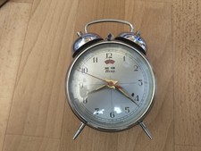 1 alter, mechanischer Wecker