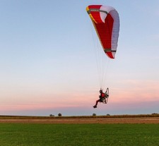 Nova Aonic S Rot Gleitschirm  Motorschirm