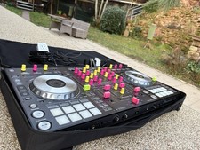 Pioneer DJ DDJ-SX3 Serato DJ Controller mit Tragetasche Und Kabel