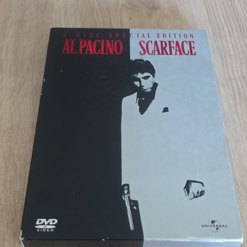 Universal scarface dvd - universal,
