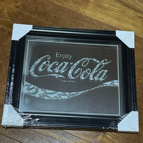 Coca cola pub spiegel collab - coca-cola,