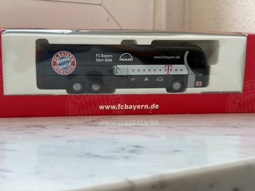 Mannschaftsbus bayern - mannschaftsbus,