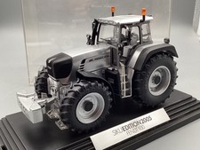 Traktor Modell 1:32 Siku