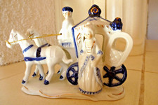 Porzellan Kutsche, 2-spännig