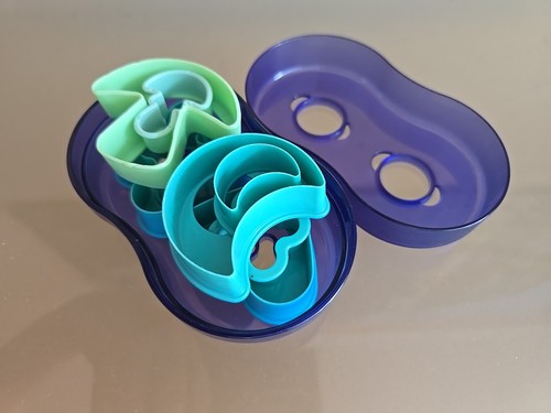 Tupperware blau verschiedene