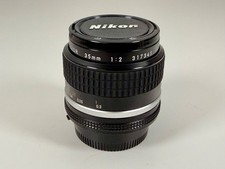Nikon Nikkor AI-S 35mm f2 mit