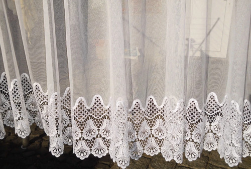 Gardine mit breiter spitze - gardine,