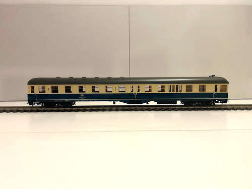 Kiss mitteleinstiegswagen - kiss,