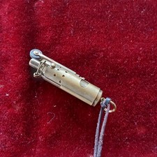 Altes  Benzin Sturmfeuerzeug