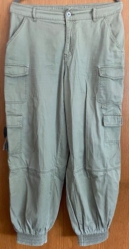 Only baggy pants - pants,
