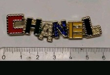 CHANEL Brosche Original CC