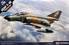 Academy Hobby 12133 USAF F-4E