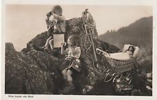 AK Junge + Mädchen mit Puppe im Puppenwagen + Fernglas - (P230 Verlag: