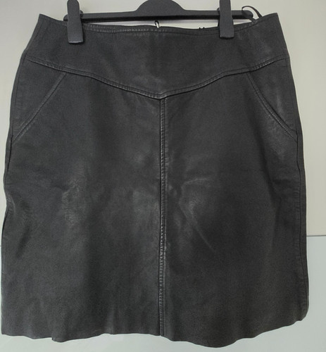More lederrock 42 - &,