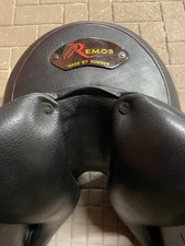 Reitsattel Sommer Dressur Remos 44cm kurze Auflage 17 Zoll
