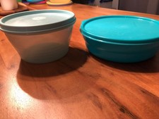 2 Stück Tupperware Aufbewahrungsdosen türkis