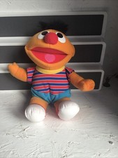 ERNIE Sesamstraße Tickle Me
