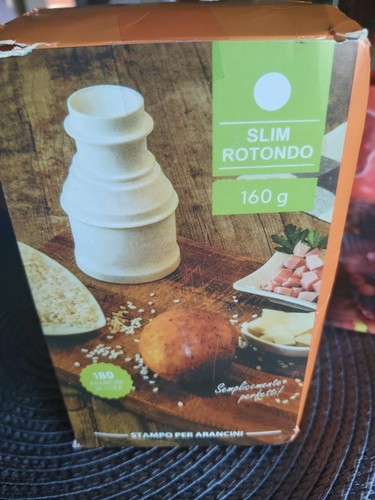 Reisbällchenform sizilianisch