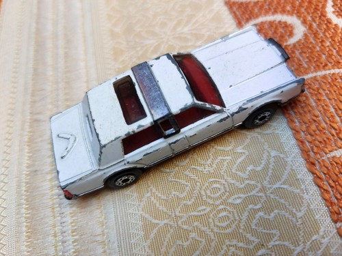 Matchbox lincoln town car - matchbox,