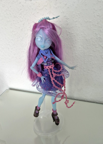 Monster high puppe - high,