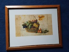 Bild mit Holzrahmen und Glasschutz, Obstkorb