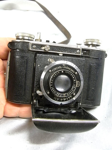 Certo dollina camera - 🇫🇷,