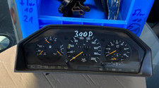 Tacho Tachometer Mercedes Benz 250D  DIESEL    W124 Kombiinstrument