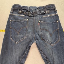 VTG Levis Engineered Jeans