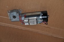 Parvalux Getriebemotor 36V 60W / 40:1 / 38U / Hohlwelle D-8mm / 230V 50-60Hz