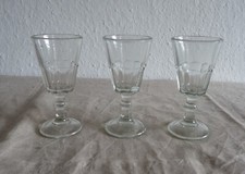 3 alte  Gläser  Weingläser