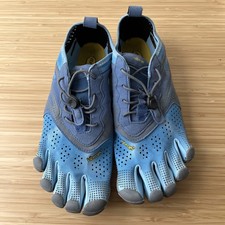 Vibram Fivefingers V-Run Gr. 42, Blau