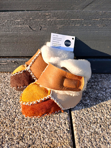 Lammfellschuhe mit
